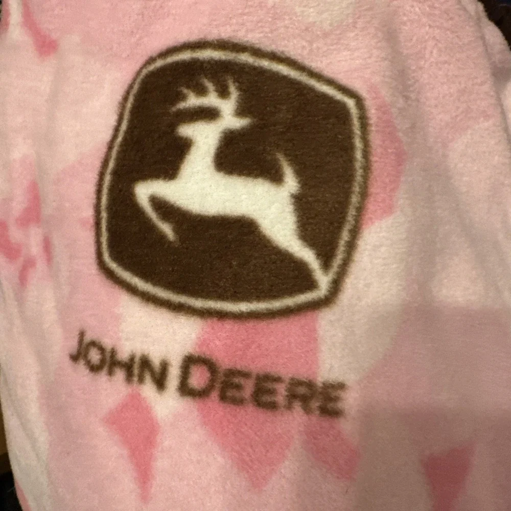John Deere Handmade Pink Camo Tie Throw‎ Blanket 32